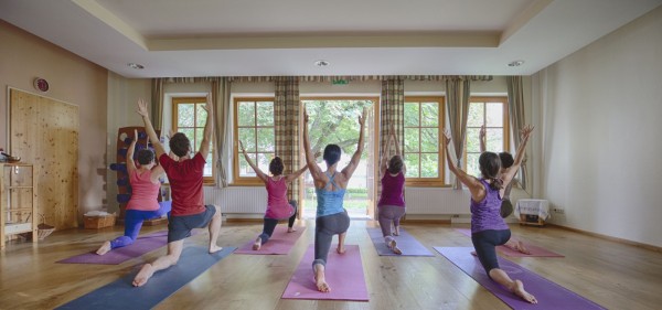 Yoga mit Frau Butsch